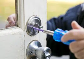 Galaxy Locksmith Store Fort Lauderdale, FL 954-283-5720 - 12-Changing-Locks