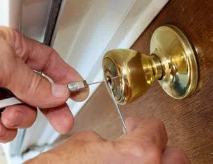 Galaxy Locksmith Store Fort Lauderdale, FL 954-283-5720 Galaxy Locksmith Store Fort Lauderdale, FL 954-283-5720 - 4-Professional-Locksmith